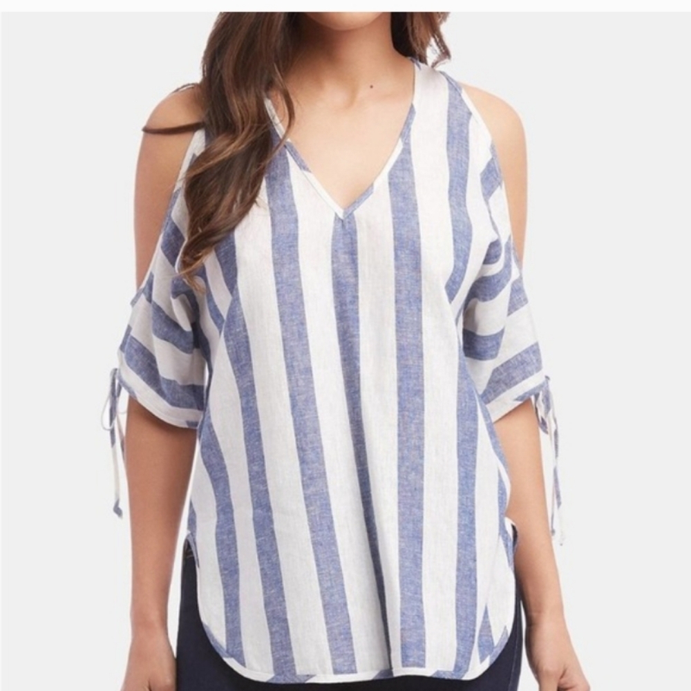 Karen Kane Linen Blend Cold Shoulder Top – Size Large